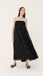 VESTIDO TOMARA QUE CAIA EM RENDA