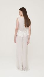 BLUSA EM GAZAR DE RAMI COM  RENDAS