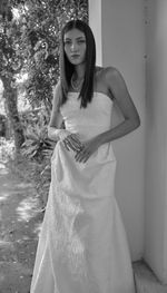 VESTIDO BRANCO TOMARA QUE CAIA EM JACQUARD