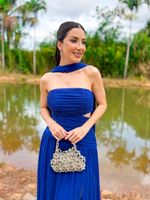 VESTIDO LONGO TOMARA QUE CAIA COM RECORTE LATERAL E ECHARPE CHANTAL