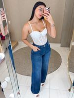 CALÇA JEANS  DETALHE FRONTAL PINCY 