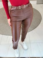 CALÇA SKINNY ENCERADA COM CINTO MIDNIGHT