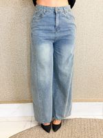 CALÇA JEANS BOYFRIEND COM BRILHO STERLING