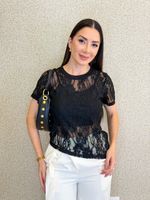 BLUSA RENDADA ASSIMÉTRICA COM CROPPED COBIANA
