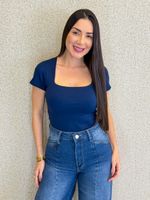BLUSA GOLA QUADRADA DE POLIAMIDA YUNE 