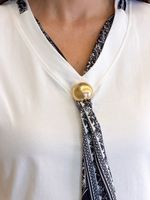 BLUSA DE ALGODÃO COM LENÇO DE CETIM TUCHER