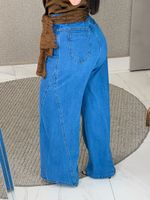 CALÇA JEANS WIDE LEG COM DETALHE NA PERNA SALLY