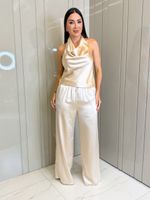 CONJUNTO DE CETIM CALÇA E BLUSA GOLA BOBA BDAY