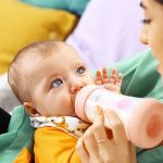 Mamadeira Perfect 5 240ml Fluxo Médio Rosa (2m+) - Chicco