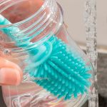 Escova para Mamadeiras em Silicone Turquesa (0m+) - Chicco