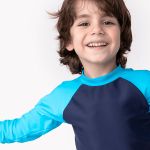 Camiseta Surfista para bebê em lycra FPS 50 Azul - Puket