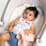 Cadeira Moisés Aconchego com Vibração e Sons Cinza (0-18kg) - Clingo