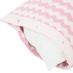 Almofada quadrada para berço em tricot Chevron Rosa - Petit