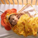 Toalha c/ capuz atoalhado e forro em fralda para bebê Leão Funny - Baby Joy