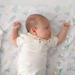 Cueiro para bebê em fralda com Pompons Folhas Soft - Baby Joy
