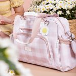 Mala com rodinhas + Bolsa Everyday + Frasqueira Térmica Emy Margaridas - Masterbag