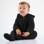 Macacão longo c/ capuz para bebê peluciado Preto Pati Nicki - Up Baby