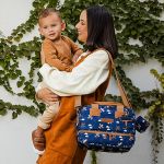 Mala com rodinhas + Bolsa Everyday + Bolsa Vicky + Porta Carteira de Vacinação Avião - Masterbag