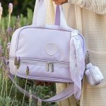 Mala com rodinhas + Bolsa Everyday + Bolsa Vicky + Porta Carteira de Vacinação Lavandas - Masterbag