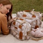 Mala com rodinhas + Bolsa Everyday + Bolsa Térmica Vicky Safari Caqui – Masterbag