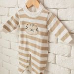 Macacão longo para bebê em tricot Tigrinho - Mini & Co.