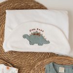 Toalha de banho c/ forro em fralda para bebê Dino - Mini & Co.