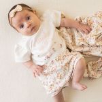Body curto c/ Short babadinhos para bebê em algodão egípcio Floral Coelha - Mini & Co.