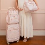 Mala com rodinhas + Bolsa Anne + Frasqueira Térmica Emy Liberty - Masterbag