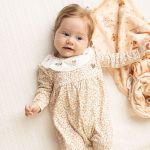Macacão longo c/ golinha para bebê em algodão egípcio Bosque Floral - Mini & Co.