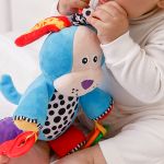 Cachorrinho Treme-treme de Atividades (3m+) - Buba