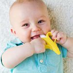 Massageador de Gengiva com Cerdas Curtas Banana (4m+) - Buba