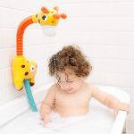 Chuveirinho Eletrônico com Ventosa Girafa (12m+) - Buba