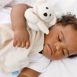 Naninha para bebê em soft Carinho Bege (3m+) - Buba