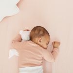Naninha para bebê em soft Soninho Estrelado Rosa (3m+) - Buba