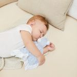 Naninha para bebê em soft Soninho Estrelado Azul (3m+) - Buba