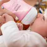 Mamadeira Anticólica Pétala 3.0 Rosa 260ml (1m+) - Philips Avent