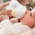 Mamadeira Anticólica Pétala 3.0 125ml (0m+) - Philips Avent