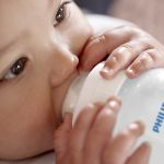 Mamadeira Anticólica 330ml (3m+) - Philips Avent