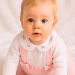 Macacão longo c/ golinha e suspensório em tricot Rosa - Mini & Co.