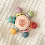 Chocalho e Mordedor Spinner com Ventosa (4m+) - Buba