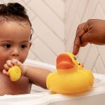 Brinquedo de Banho Família Patinhos (4m+) - Clingo