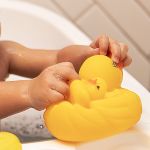 Brinquedo de Banho Família Patinhos (4m+) - Clingo