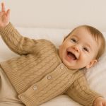 Casaquinho em tricot Trançado Topázio - Mini & Co.