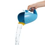 Caneca Baleia Moby para enxágue de Banho Azul - Skip Hop