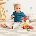 Móbile de Atividades Bandana Buddies Raposa (0m+) - Skip Hop