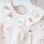 Macacão longo c/ golinha em algodão egípcio Ursas & Flores Rosa - Mini & Co.