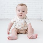 Macacão curto em algodão egípcio Little Farm - Mini & Co.