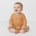 Body longo em algodão egípcio Caramelo - Mini & Co.