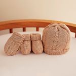 Kit Gorro, Luva e Sapatinho em tricot Davi Bege - Mundo Faz de Conta