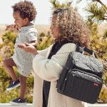 Mochila Maternidade Multifuncional Forma Preto - Skip Hop